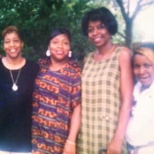 Meet your Posher, Joyce